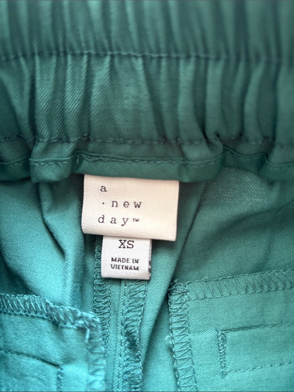 NWT A NEW DAY Women's Green Cargo Style Pants - Picture 8 of 10
